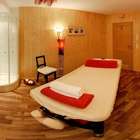 Hubertushof Garni Hotel