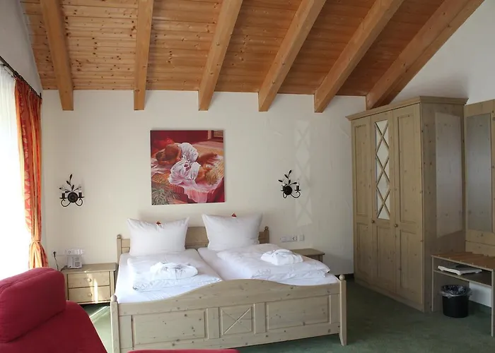 Hotel Hubertushof Garni 4*
